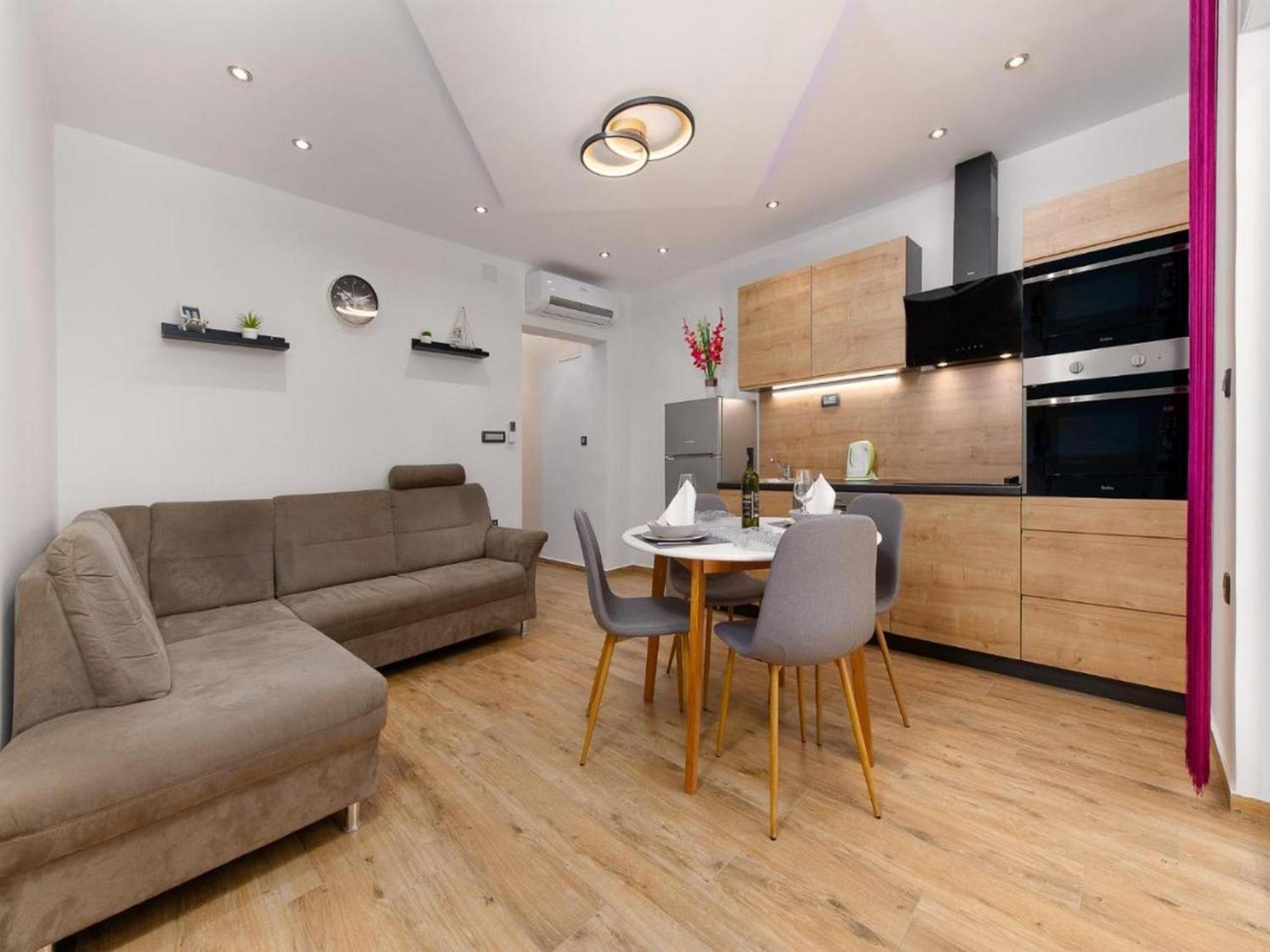 Vega Lux Apartment Jadranovo Cameră foto